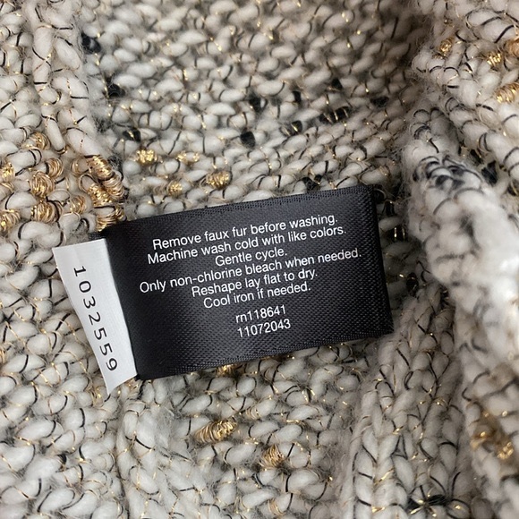 Lane Bryant Button-up Removable Fur Sweater Cardigan - Picture 9 of 12